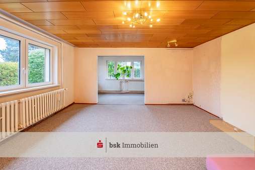 Wohnzimmer - Doppelhaushälfte in 12683 Berlin mit 97m² kaufen