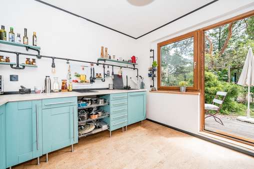 Haus 1 - Küche - Einfamilienhaus in 13125 Berlin mit 213m² günstig kaufen