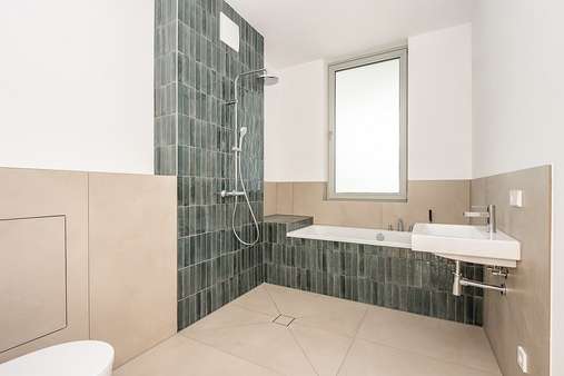 Badezimmer - Etagenwohnung in 12207 Berlin mit 63m² kaufen