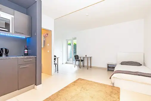 Bezugsfreies 1-Zimmer-Apartment vis a vis zur FU in Berlin Dahlem