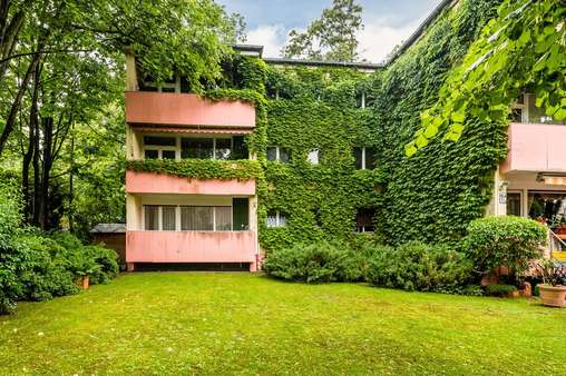 Gartenansicht - Etagenwohnung in 12207 Berlin mit 52m² kaufen