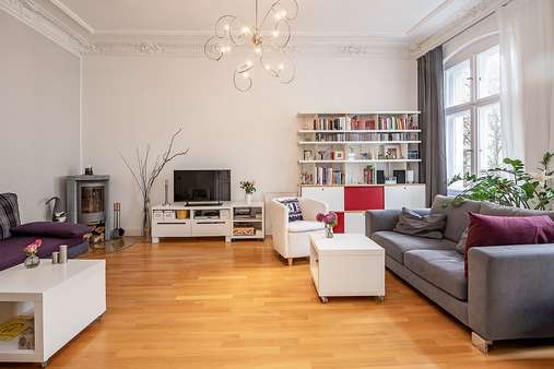 Wohnzimmer  - Etagenwohnung in 12159 Berlin mit 90m² kaufen