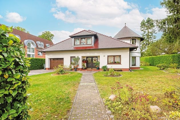 Einfamilienhaus in 15344 Strausberg mit 220m² günstig kaufen