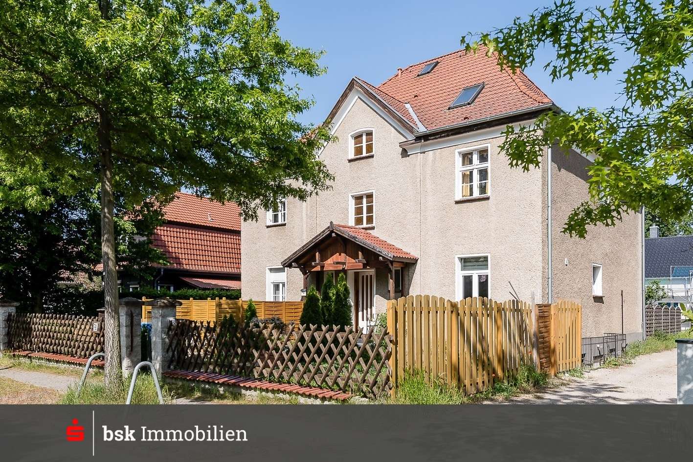 Hausansicht - Mehrfamilienhaus in 12589 Berlin mit 298m² kaufen
