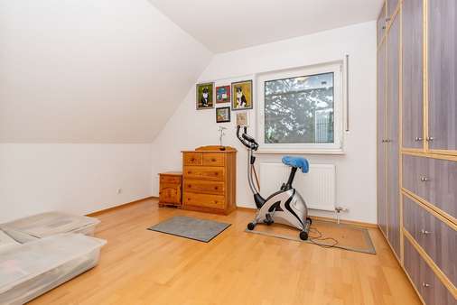 Zimmer - Etagenwohnung in 12355 Berlin mit 74m² kaufen