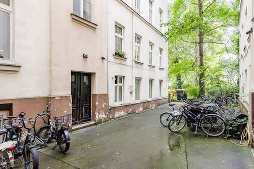Außenansicht - Erdgeschosswohnung in 10961 Berlin mit 48m² kaufen