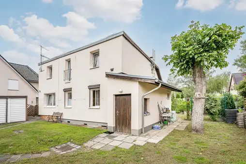 Einfamilienhaus mit Anbauten + Neubauoption nahe Kaulsdorfer Seen