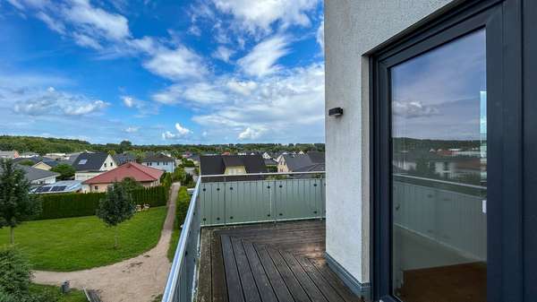 Blick vom Balkon Richtung Norden Blick vom Balkon Richtung Norden - Etagenwohnung in 18209 Bad Doberan mit 70m² kaufen