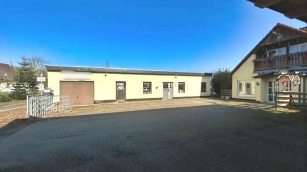 Garage und Werkstatt Garage und Werkstatt - Einfamilienhaus in 18059 Ziesendorf mit 182m² kaufen