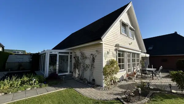 Energiekl. A: Haus in ruhigem Wohngebiet