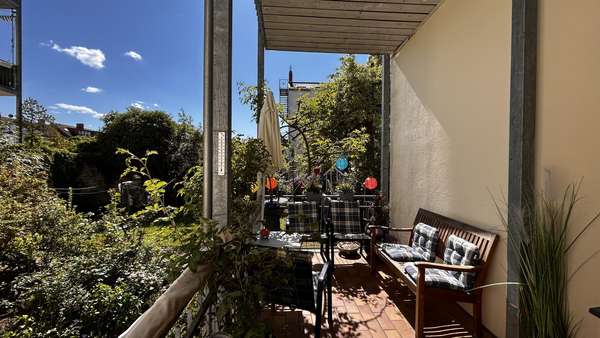 Terrasse Terrasse - Etagenwohnung in 18055 Rostock mit 86m² kaufen