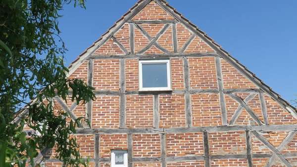 Giebel - Doppelhaushälfte in 17168 Schwasdorf mit 90m² kaufen