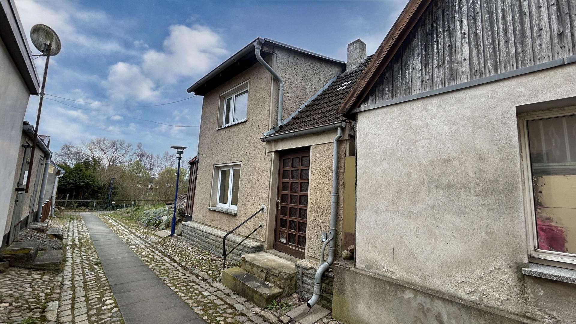 Außenansicht - Reihenendhaus in 18465 Tribsees mit 49m² kaufen