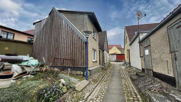 Außenansicht - Reihenendhaus in 18465 Tribsees mit 49m² kaufen