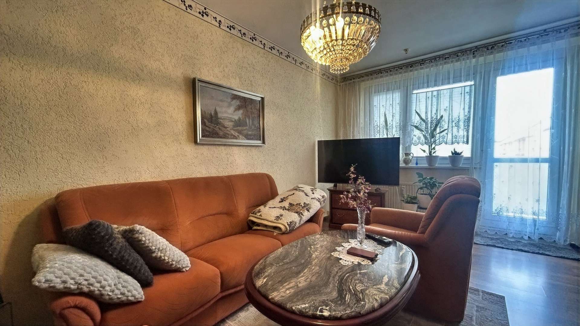 Wohnzimmer Wohnzimmer - Etagenwohnung in 18109 Rostock mit 66m² kaufen