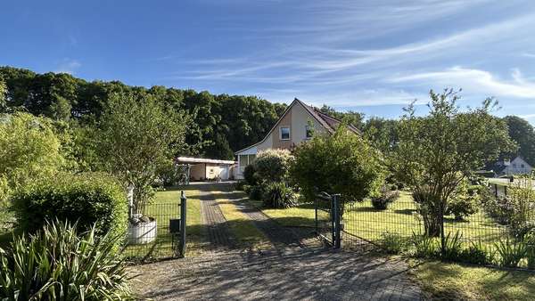 Außenansicht - Doppelhaushälfte in 18239 Satow mit 115m² kaufen