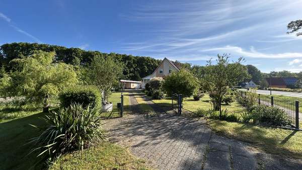 Außenansicht - Doppelhaushälfte in 18239 Satow mit 115m² kaufen