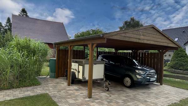 Carport Carport - Doppelhaushälfte in 18299 Laage mit 105m² kaufen