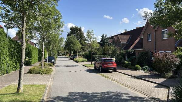 Wohnumfeld Wohnumfeld - Reihenendhaus in 18107 Elmenhorst/Lichtenhagen mit 115m² kaufen
