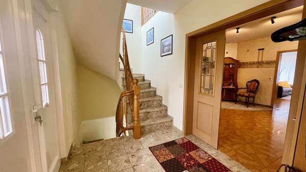 Windfang mit Geschosstreppe - Einfamilienhaus in 17166 Groß Wokern mit 185m² kaufen