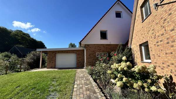 Einfahrt Einfahrt - Einfamilienhaus in 18209 Bad Doberan mit 120m² kaufen