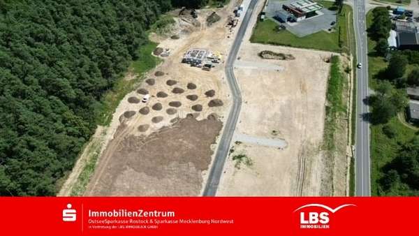 Baufeld  - Grundstück in 18258 Schwaan mit 1127m² kaufen