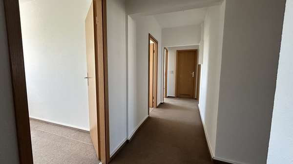 Wohnungsflur Wohnungsflur - Etagenwohnung in 18109 Rostock mit 98m² kaufen