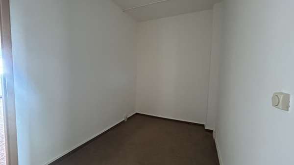 Zwischenraum Flur Zwischenraum Flur - Etagenwohnung in 18109 Rostock mit 98m² kaufen