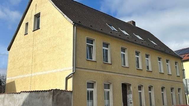 null - Mehrfamilienhaus in 18273 Güstrow mit 352m² kaufen