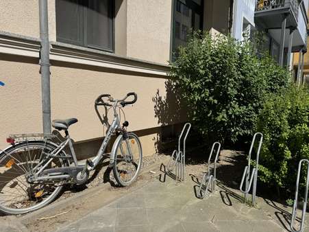 Fahrradabstellmöglichkeit - Mehrfamilienhaus in 18057 Rostock mit 702m² kaufen