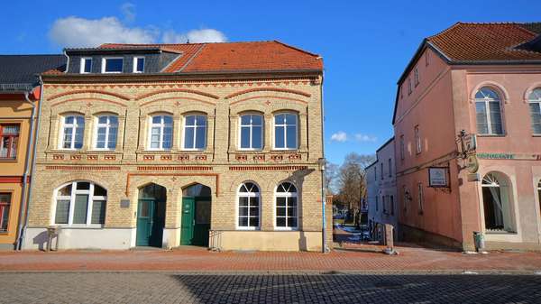 Titelbild - Doppelhaushälfte in 19406 Sternberg mit 202m² kaufen