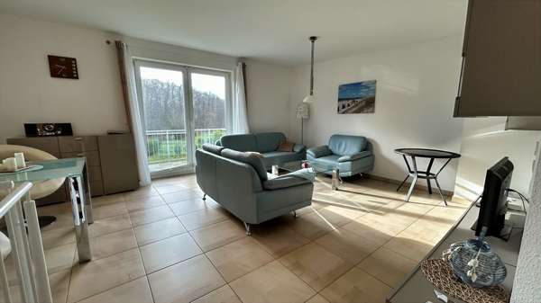 Wohnzimmer - Maisonette-Wohnung in 18182 Gelbensande mit 79m² kaufen