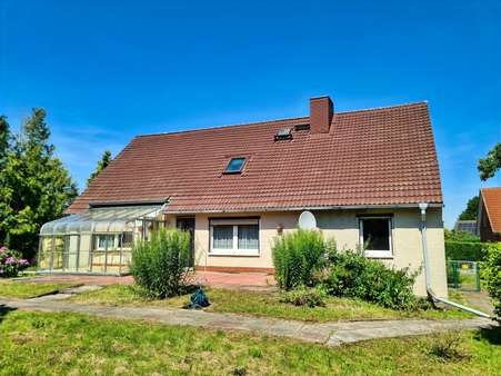 Hinteransicht - Einfamilienhaus in 19071 Herren Steinfeld mit 160m² kaufen