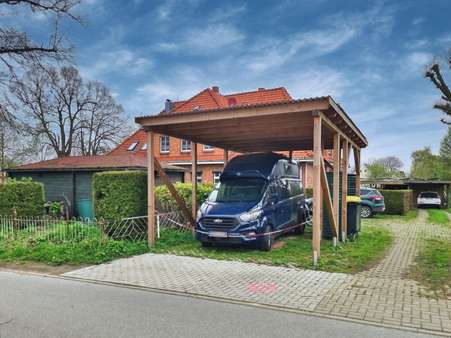 großer Carport - Mehrfamilienhaus in 23948 Oberhof mit 345m² kaufen