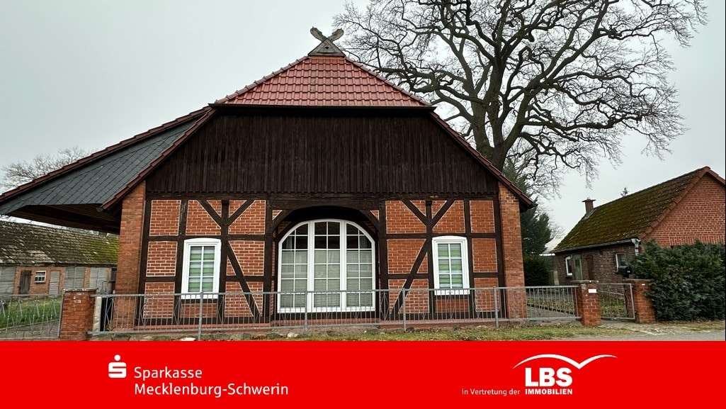 Außenansicht Außenansicht - Zwangsversteigerung Bauernhaus in 19303 Vielank mit 133m² kaufen
