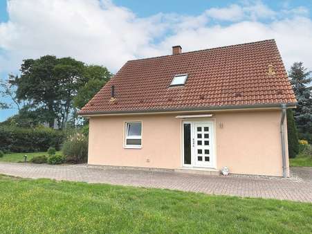 Eingangsbereich - Zwangsversteigerung Einfamilienhaus in 19288 Groß Laasch mit 116m² kaufen