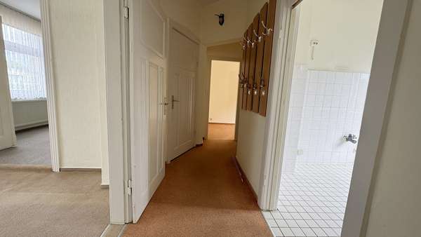 EG WE1 - Flur-Einsicht - Doppelhaushälfte in 19370 Parchim mit 160m² kaufen