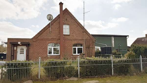 Einfamilienhaus in 19386 Kritzow mit 180m² kaufen