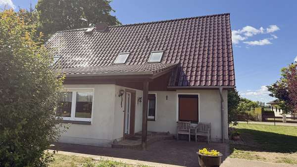 Einfamilienhaus in 19372 Rom mit 170m² kaufen