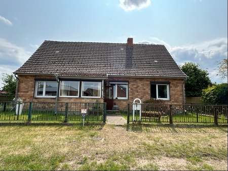 Vorderansicht Vorderansicht - Einfamilienhaus in 19288 Groß Laasch mit 125m² kaufen