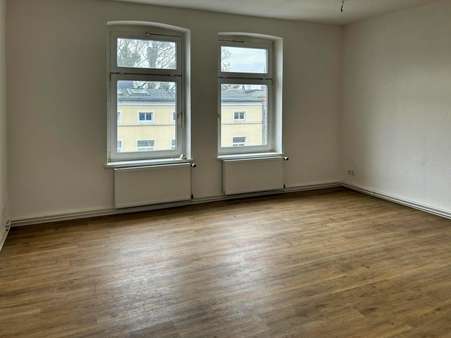 Wohnzimmer Wohnzimmer - Etagenwohnung in 19053 Schwerin mit 67m² mieten