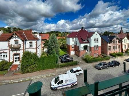 Blick auf die Poststraße vom Balkon - Mehrfamilienhaus in 19230 Hagenow mit 280m² als Kapitalanlage kaufen