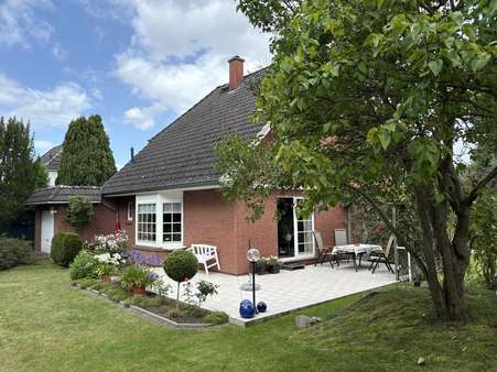 Haus mit Terrasse Haus mit Terrasse - Einfamilienhaus in 19069 Zickhusen mit 115m² kaufen