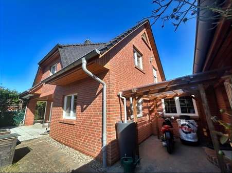 Seitenansicht Seitenansicht - Einfamilienhaus in 19230 Hagenow mit 171m² kaufen
