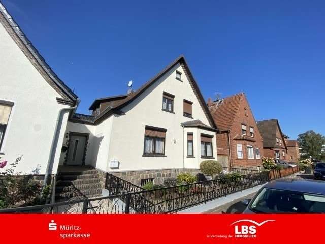 Gebäudeansicht - Einfamilienhaus in 17192 Waren mit 170m² kaufen