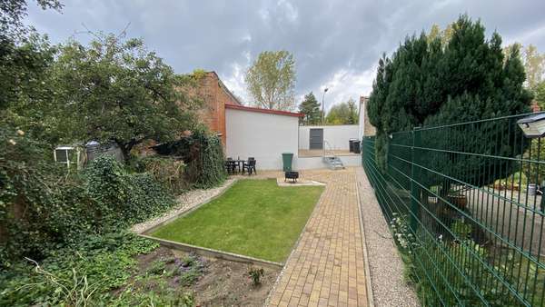 Innenhof - Mehrfamilienhaus in 17213 Malchow mit 170m² als Kapitalanlage kaufen