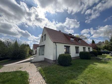 Gebäudeansicht Gebäudeansicht - Doppelhaushälfte in 17194 Vollrathsruhe mit 92m² kaufen