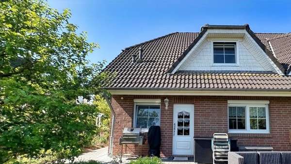 Gebäudeansicht 3 - Doppelhaushälfte in 17207 Röbel mit 105m² kaufen