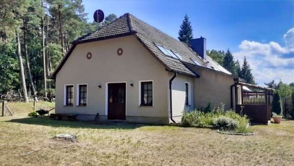 Außenansicht 2 Außenansicht 2 - Doppelhaushälfte in 17192 Kargow mit 140m² kaufen