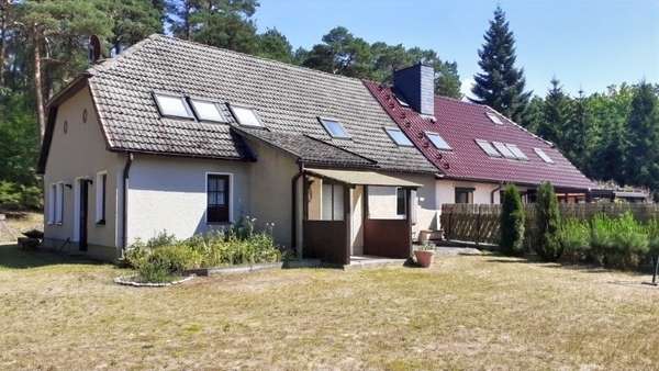 Eingang Erdgeschosswohnung Eingang Erdgeschosswohnung - Doppelhaushälfte in 17192 Kargow mit 140m² kaufen